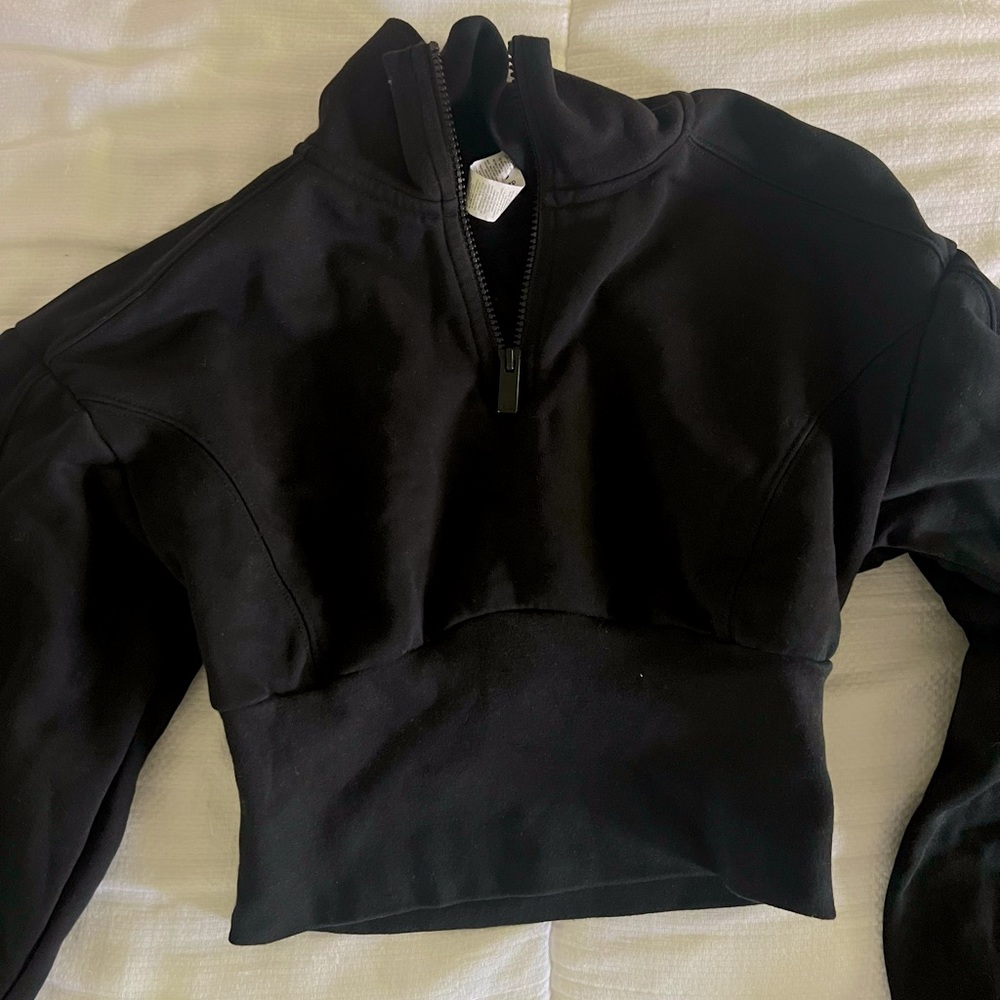 Alo Vixen 1/4 Zip Sweatshirt